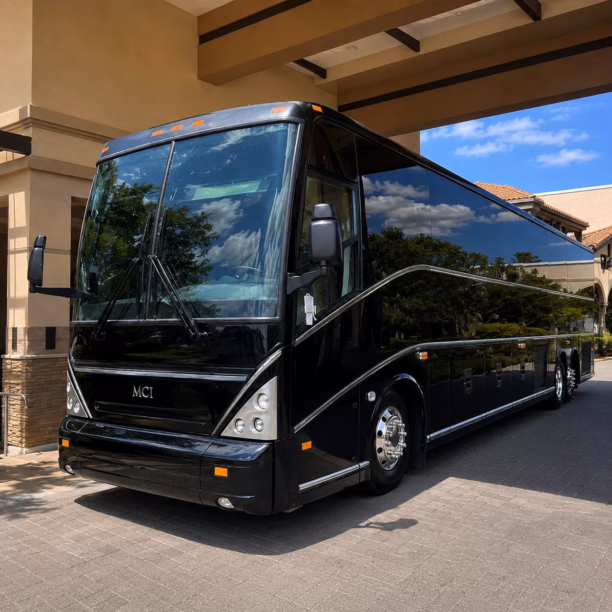 airport transfers and pdx shuttle buses for government military groups in beaverton