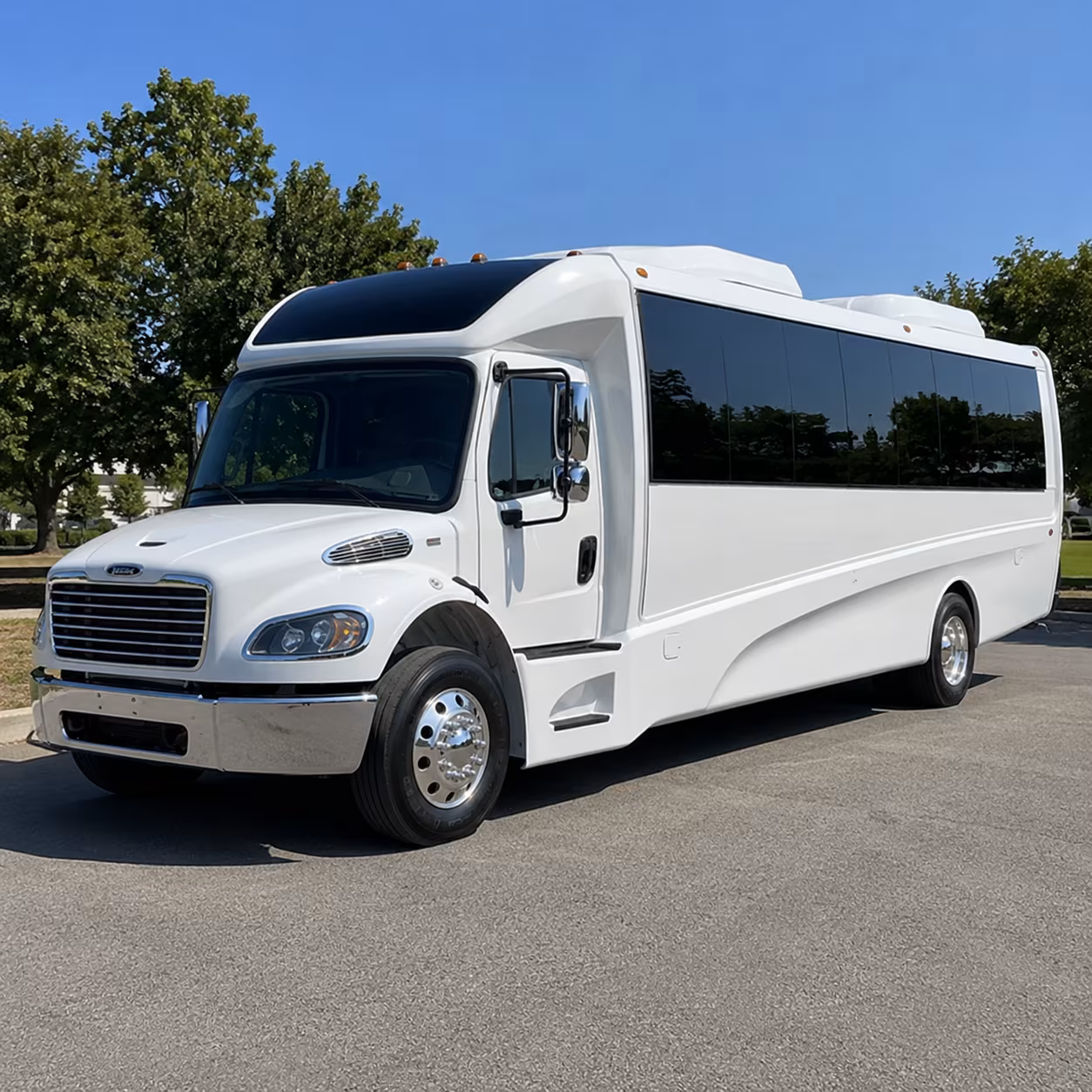 beaverton 35 passenger minibus