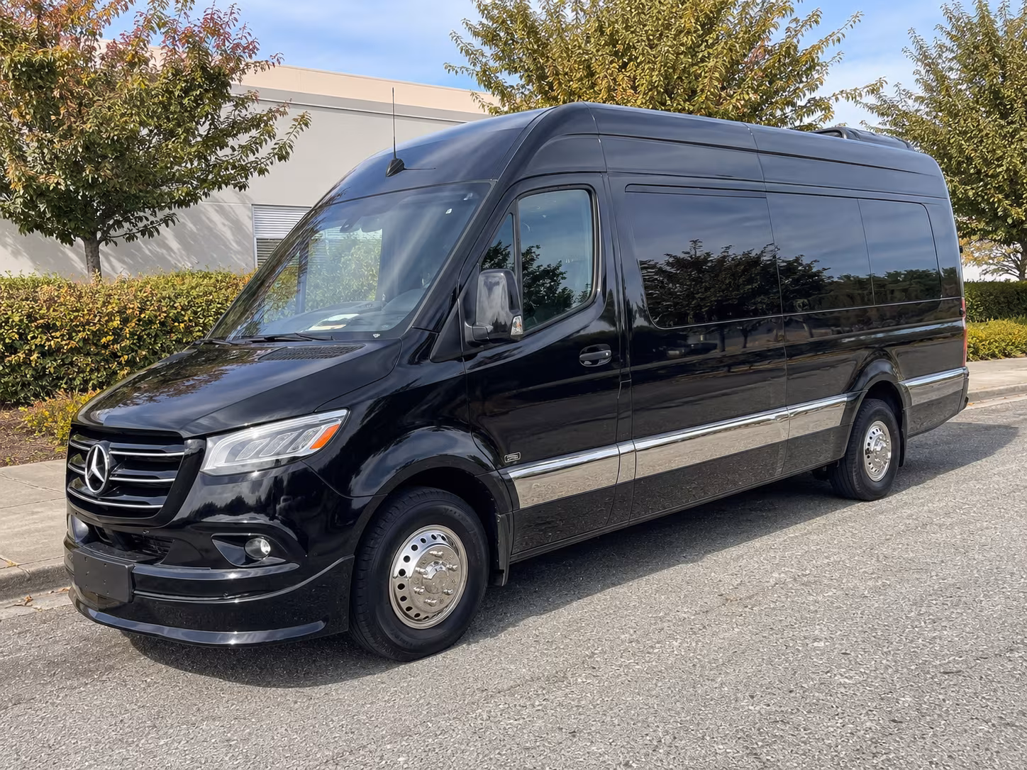 beaverton airport transportation onboard seating