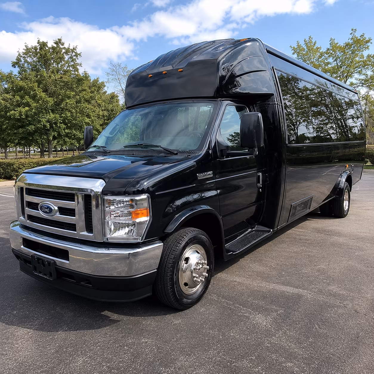 party buses and charter buses to trail blazers games at moda center